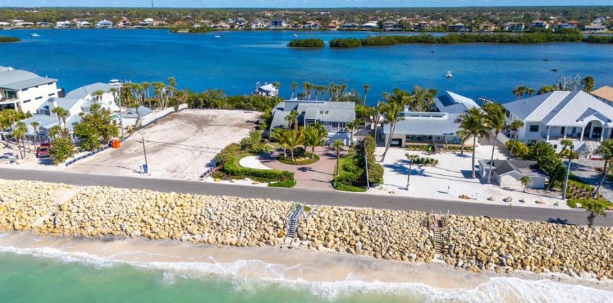 Villa ou maison à Nokomis, Floride 5 chambres, 535.58 m2 № 2125887