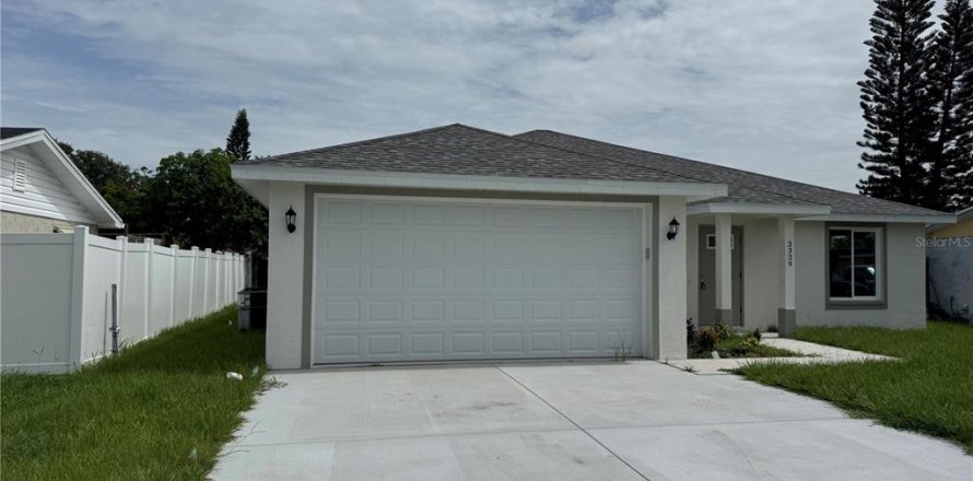 Casa en Holiday, Florida 3 dormitorios, 106.09 m2 № 1819395