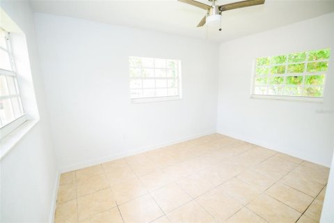 House in Miami, Florida 3 bedrooms, 130.62 sq.m. № 1849744 - photo 13