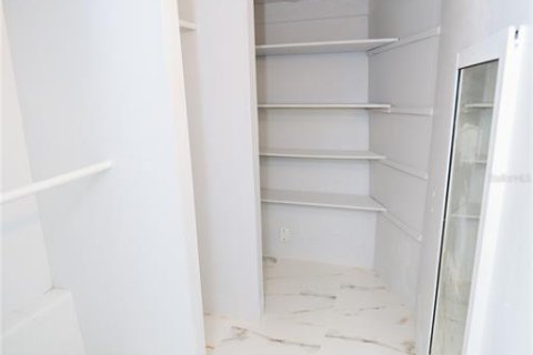 House in Miami, Florida 3 bedrooms, 130.62 sq.m. № 1849744 - photo 22