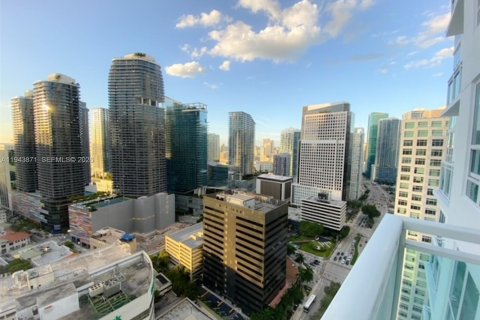 Condo in Miami, Florida, 2 bedrooms  № 2000814 - photo 18