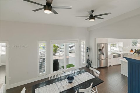 Купить виллу или дом в Ки-Ларго, Флорида 4 спальни, 188.13м2, № 1957885 - фото 21