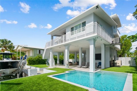 Купить виллу или дом в Ки-Ларго, Флорида 4 спальни, 188.13м2, № 1957885 - фото 1