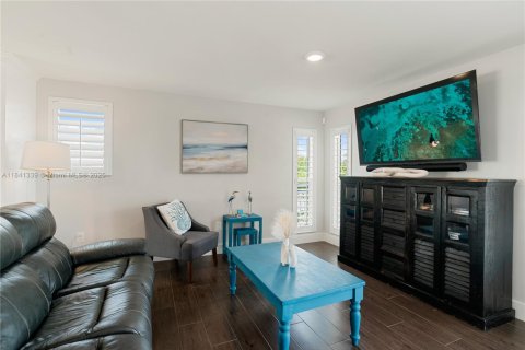 Купить виллу или дом в Ки-Ларго, Флорида 4 спальни, 188.13м2, № 1957885 - фото 23