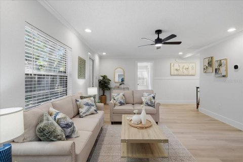 Villa ou maison à vendre à Saint Petersburg, Floride: 3 chambres, 70.23 m2 № 2396033 - photo 11