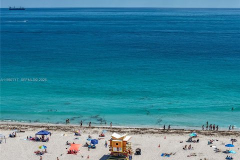 Купить кондоминиум в Майами-Бич, Флорида 1 спальня, 67.17м2, № 2057881 - фото 25