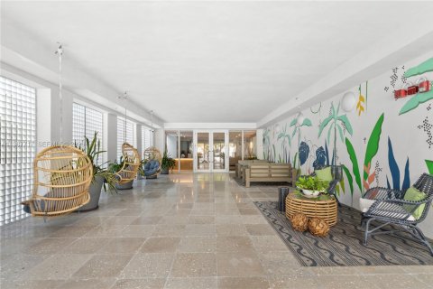 Купить кондоминиум в Майами-Бич, Флорида 1 спальня, 67.17м2, № 2057881 - фото 12