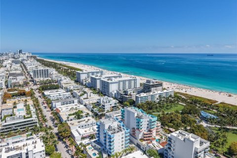 Купить кондоминиум в Майами-Бич, Флорида 1 спальня, 67.17м2, № 2057881 - фото 24