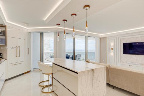 Снять в аренду кондоминиум в Санни-Айлс-Бич, Флорида 3 спальни, 169.08м2, № 2004506 - фото 20