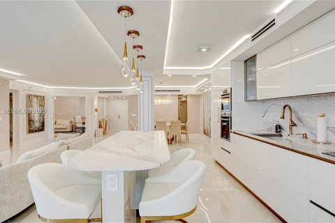 Снять в аренду кондоминиум в Санни-Айлс-Бич, Флорида 3 спальни, 169.08м2, № 2004506 - фото 19