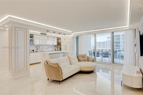 Снять в аренду кондоминиум в Санни-Айлс-Бич, Флорида 3 спальни, 169.08м2, № 2004506 - фото 24