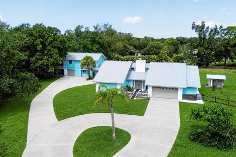 Casa en Venice, Florida 5 dormitorios, 311.97 m2 № 2285466