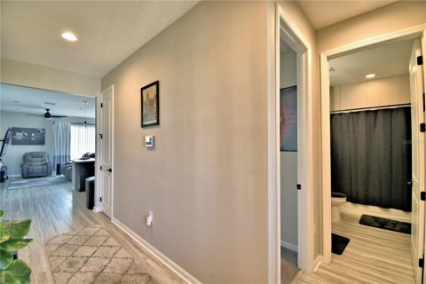 House in Winter Haven, Florida 3 bedrooms, 139.35 sq.m. № 1509792 - photo 6