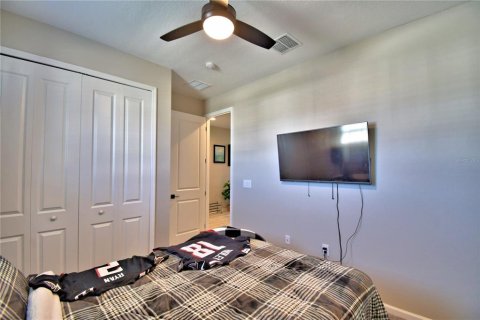 House in Winter Haven, Florida 3 bedrooms, 139.35 sq.m. № 1509792 - photo 11