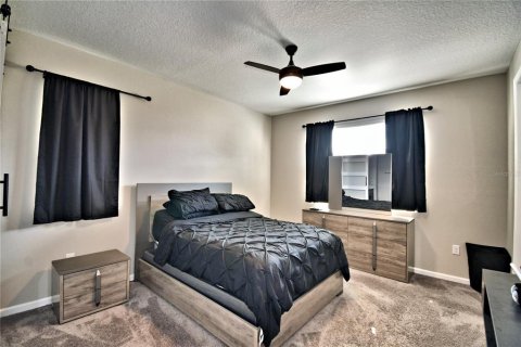 House in Winter Haven, Florida 3 bedrooms, 139.35 sq.m. № 1509792 - photo 21