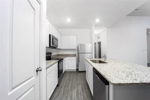 Casa en venta en Poinciana, Florida, 3 dormitorios, 149.85 m2 № 2219030 - foto 3