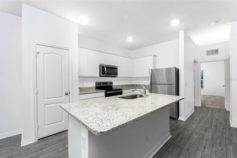 Casa en venta en Poinciana, Florida, 3 dormitorios, 149.85 m2 № 2219030 - foto 4