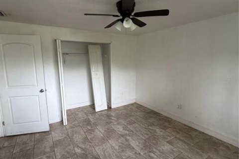 Immobilier commercial à vendre à Titusville, Floride: 8 chambres, 280.19 m2 № 2425411 - photo 6
