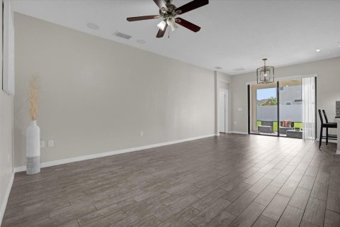 Villa ou maison à vendre à Orlando, Floride: 4 chambres, 157.66 m2 № 1654044 - photo 7