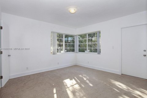 Apartment in Miami Beach, Florida 2 bedrooms, 102.19 sq.m. № 1995144 - photo 7