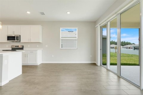 Casa en alquiler en Haines City, Florida, 4 dormitorios, 226.87 m2 № 1886159 - foto 17