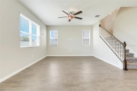 Casa en alquiler en Haines City, Florida, 4 dormitorios, 226.87 m2 № 1886159 - foto 14