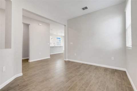 Casa en alquiler en Haines City, Florida, 4 dormitorios, 226.87 m2 № 1886159 - foto 13