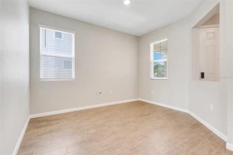 Casa en alquiler en Haines City, Florida, 4 dormitorios, 226.87 m2 № 1886159 - foto 12