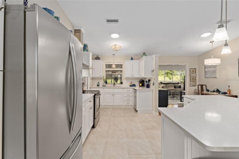 Casa en venta en Lady Lake, Florida, 3 dormitorios, 138.89 m2 № 1840387 - foto 22