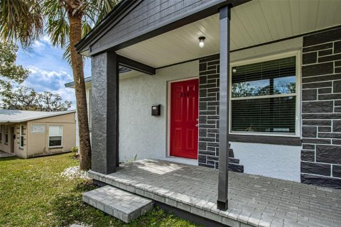 Commercial property in Brooksville, Florida 4 bedrooms, 123.1 sq.m. № 1569494 - photo 4