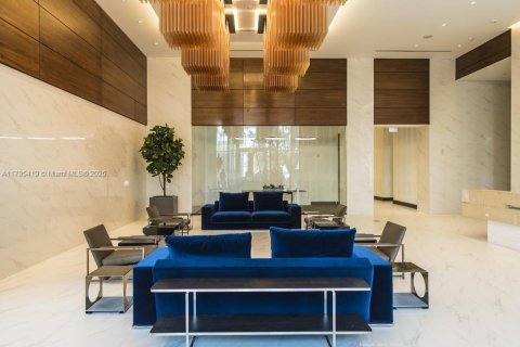 Condominio en alquiler en Aventura, Florida, 2 dormitorios, 102.19 m2 № 1697789 - foto 10
