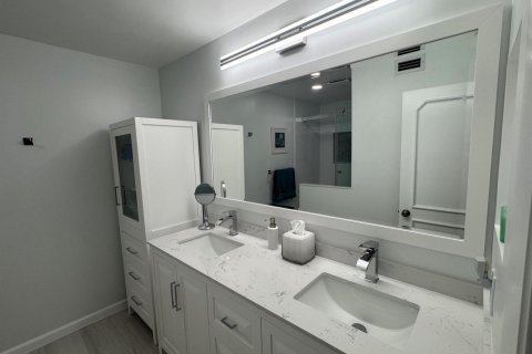 Touwnhouse à vendre à Boca Raton, Floride: 3 chambres, 178.93 m2 № 2177401 - photo 16