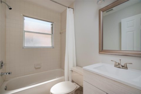 Villa ou maison à vendre à Tarpon Springs, Floride: 3 chambres, 132.01 m2 № 2341798 - photo 22