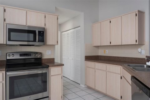 Villa ou maison à vendre à Tarpon Springs, Floride: 3 chambres, 132.01 m2 № 2341798 - photo 12