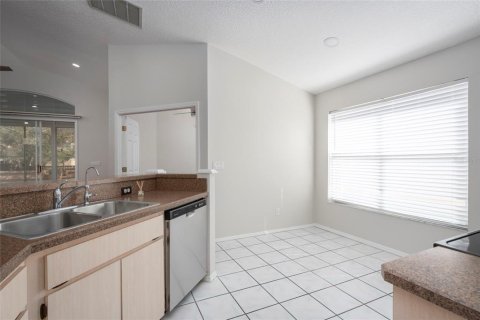 Villa ou maison à vendre à Tarpon Springs, Floride: 3 chambres, 132.01 m2 № 2341798 - photo 13