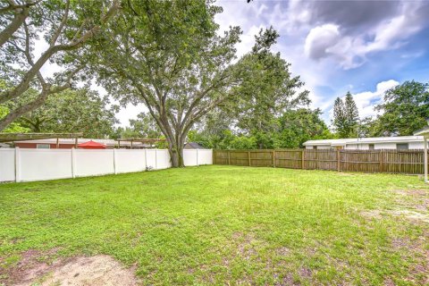 House in Tampa, Florida 2 bedrooms, 69.49 sq.m. № 1822427 - photo 16