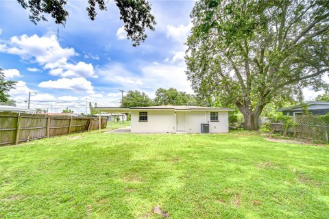 House in Tampa, Florida 2 bedrooms, 69.49 sq.m. № 1822427 - photo 18