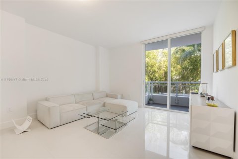 Condo in Miami Beach, Florida, 1 bedroom  № 1704296 - photo 7
