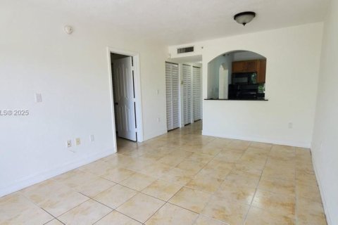 Copropriété à louer à Miami, Floride: 1 chambre, 55.37 m2 № 1943620 - photo 9