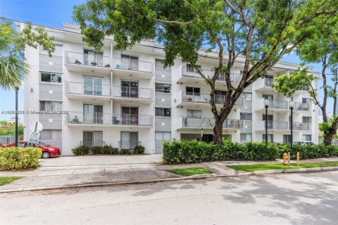 Condo à Miami, Floride, 1 chambre  № 1943620