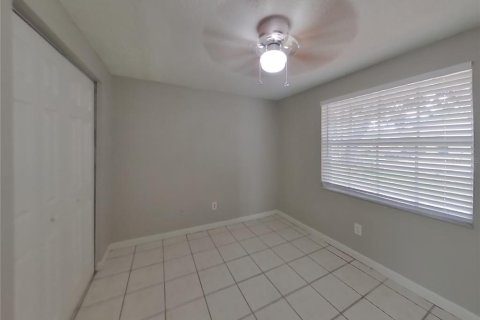House in Tampa, Florida 3 bedrooms, 112.5 sq.m. № 1910967 - photo 10