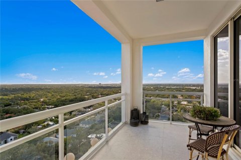 Copropriété à vendre à Tampa, Floride: 3 chambres, 570.7 m2 № 2400112 - photo 22