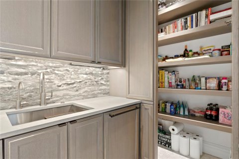 Copropriété à vendre à Tampa, Floride: 3 chambres, 570.7 m2 № 2400112 - photo 29