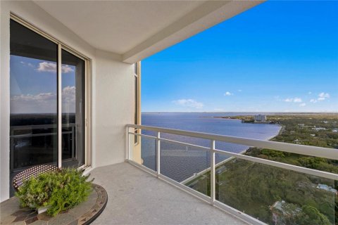 Copropriété à vendre à Tampa, Floride: 3 chambres, 570.7 m2 № 2400112 - photo 21