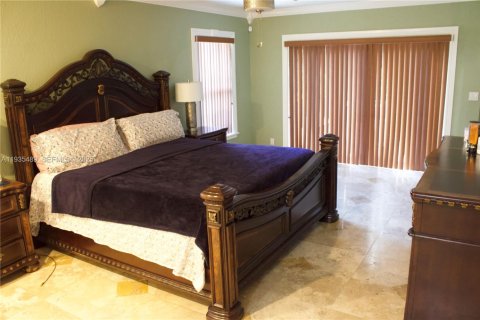 Villa ou maison à vendre à Coral Springs, Floride: 4 chambres, 280.29 m2 № 1993606 - photo 23