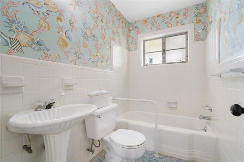 Снять в аренду коммерческую недвижимость в Клируотер, Флорида 142.88м2, № 2272887 - фото 19