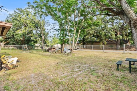 Casa en venta en Orlando, Florida, 3 dormitorios, 98.1 m2 № 1757279 - foto 2
