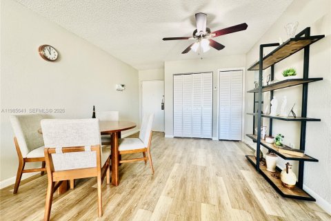 Купить кондоминиум в Хайалиа, Флорида 1 спальня, 61.32м2, № 2048052 - фото 7