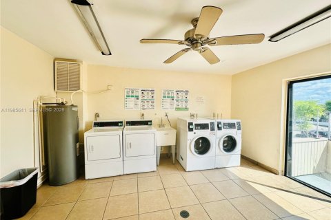 Купить кондоминиум в Хайалиа, Флорида 1 спальня, 61.32м2, № 2048052 - фото 24