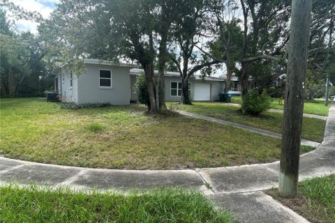 House in Deltona, Florida 1 bedroom, 78.41 sq.m. № 1914464 - photo 2